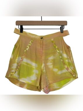 Tallow Rhapsody Cut-out Shorts High Rise Tie Dye Yellow Size 6
